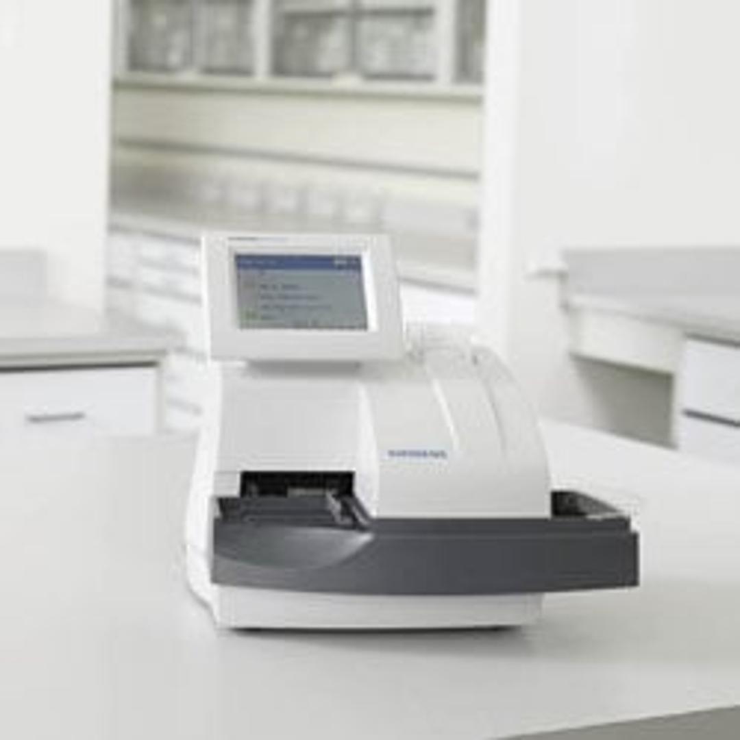 CLINITEK Advantus® Urine Chemistry Analyzer - Siemens Healthineers - Clinical Diagnostics