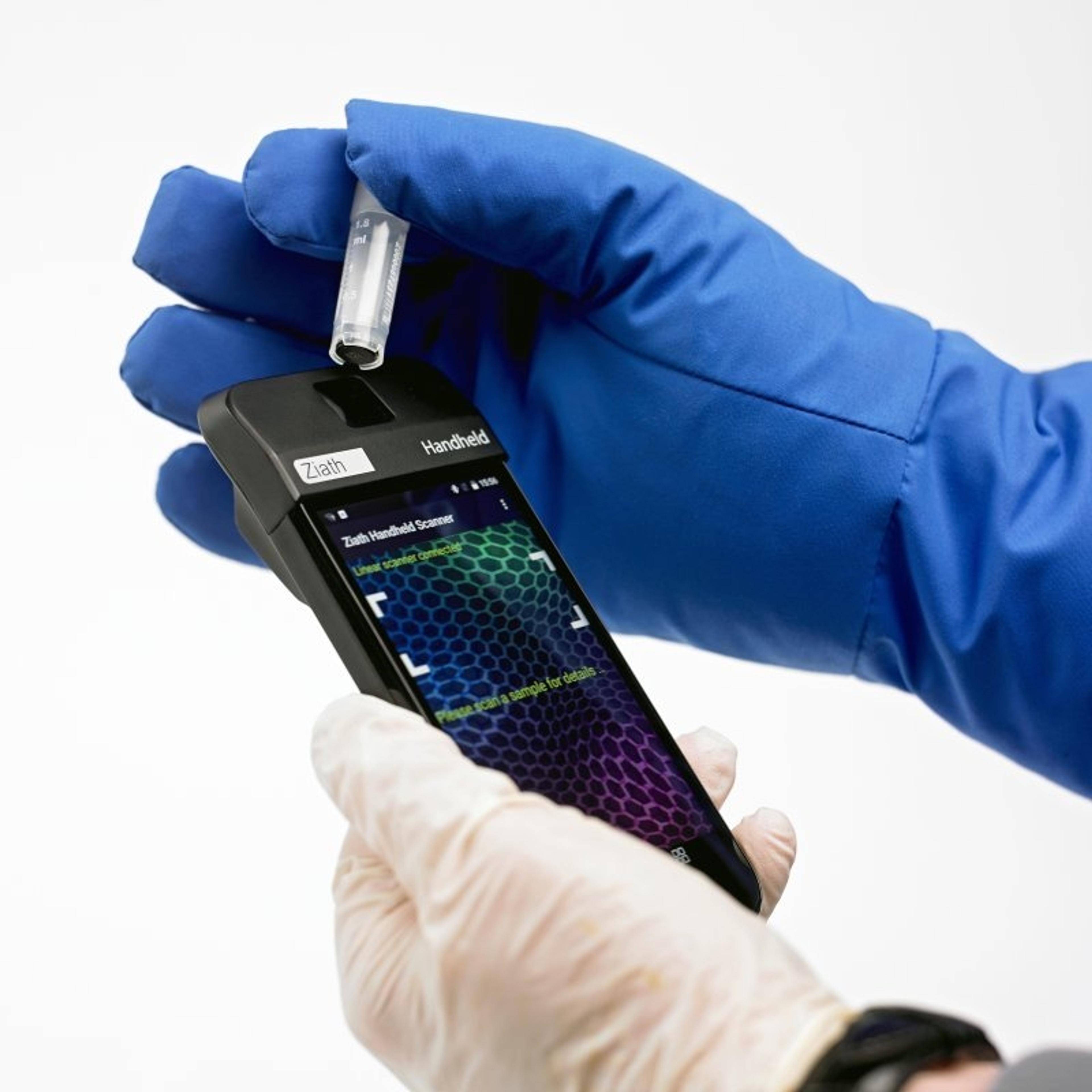 ZTS-HandHeld Scanner - Ziath Ltd - Lab Automation