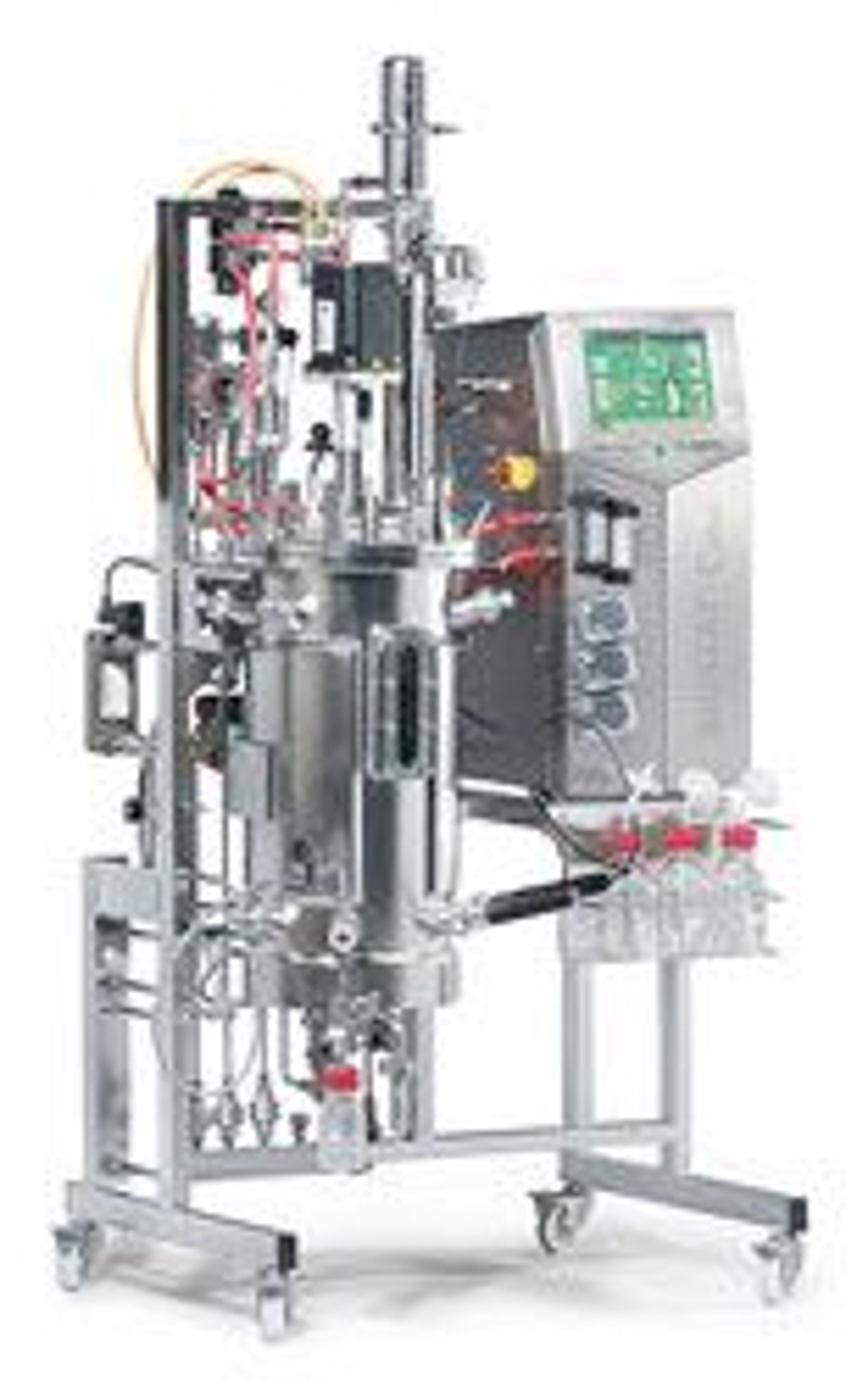 BIOSTAT® Cplus reliable industrial Sterilizable-In-Place (SIP) fermentor/bioreactor system - Sartorius Group
