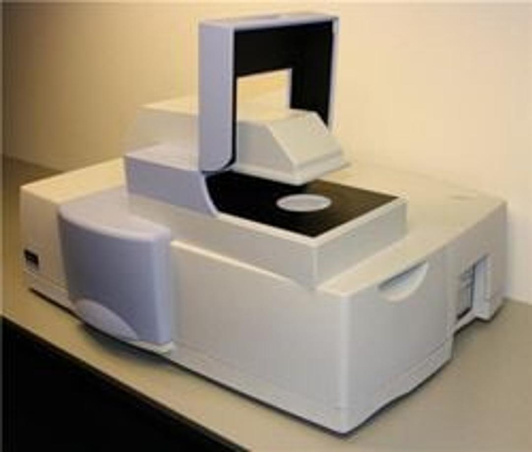 LAMBDA 1050+ UV/Vis/NIR Spectrophotometer - PerkinElmer - Spectroscopy