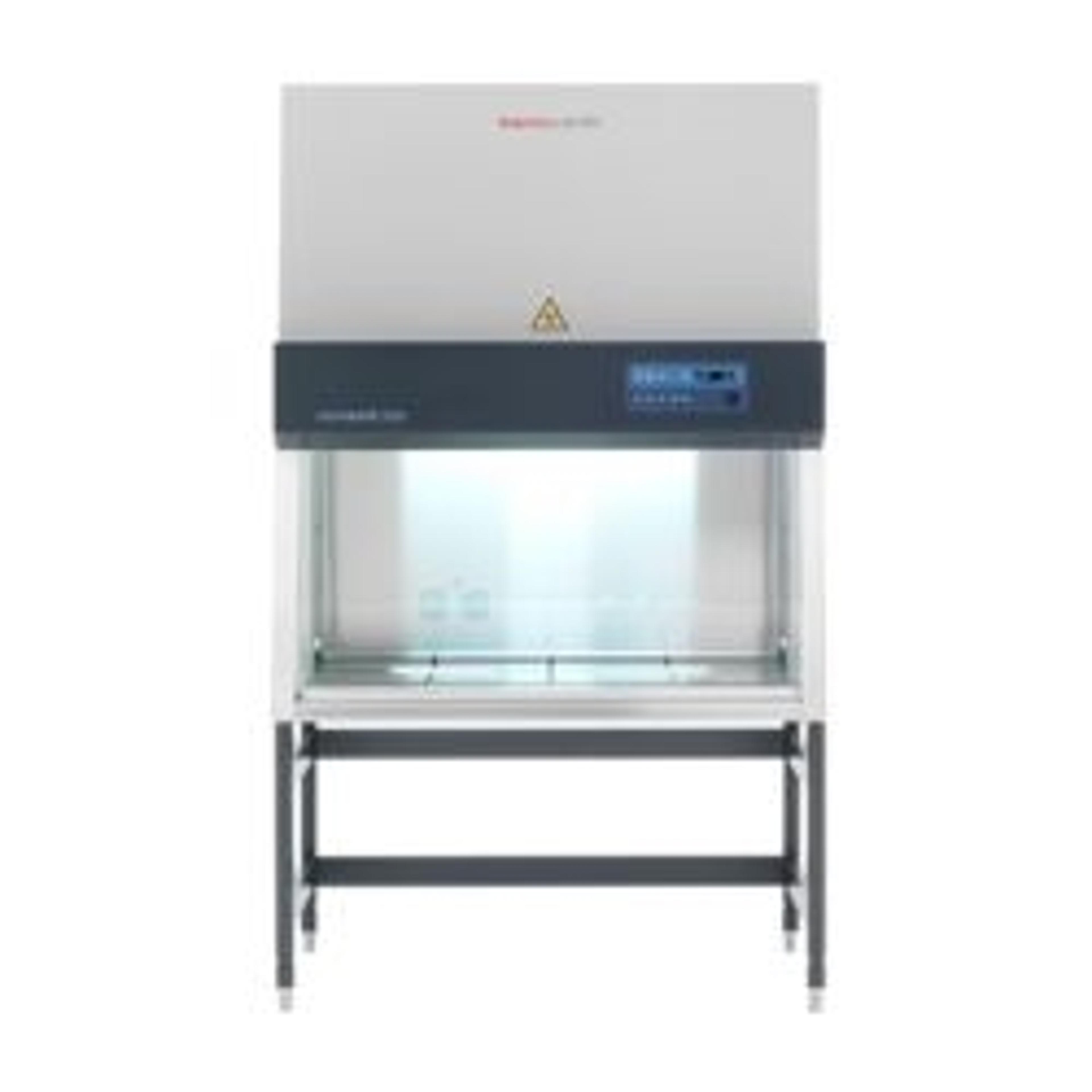 Thermo Scientific™ Herasafe™ 2025 Biological Safety Cabinet - Thermo Fisher Scientific - General Lab