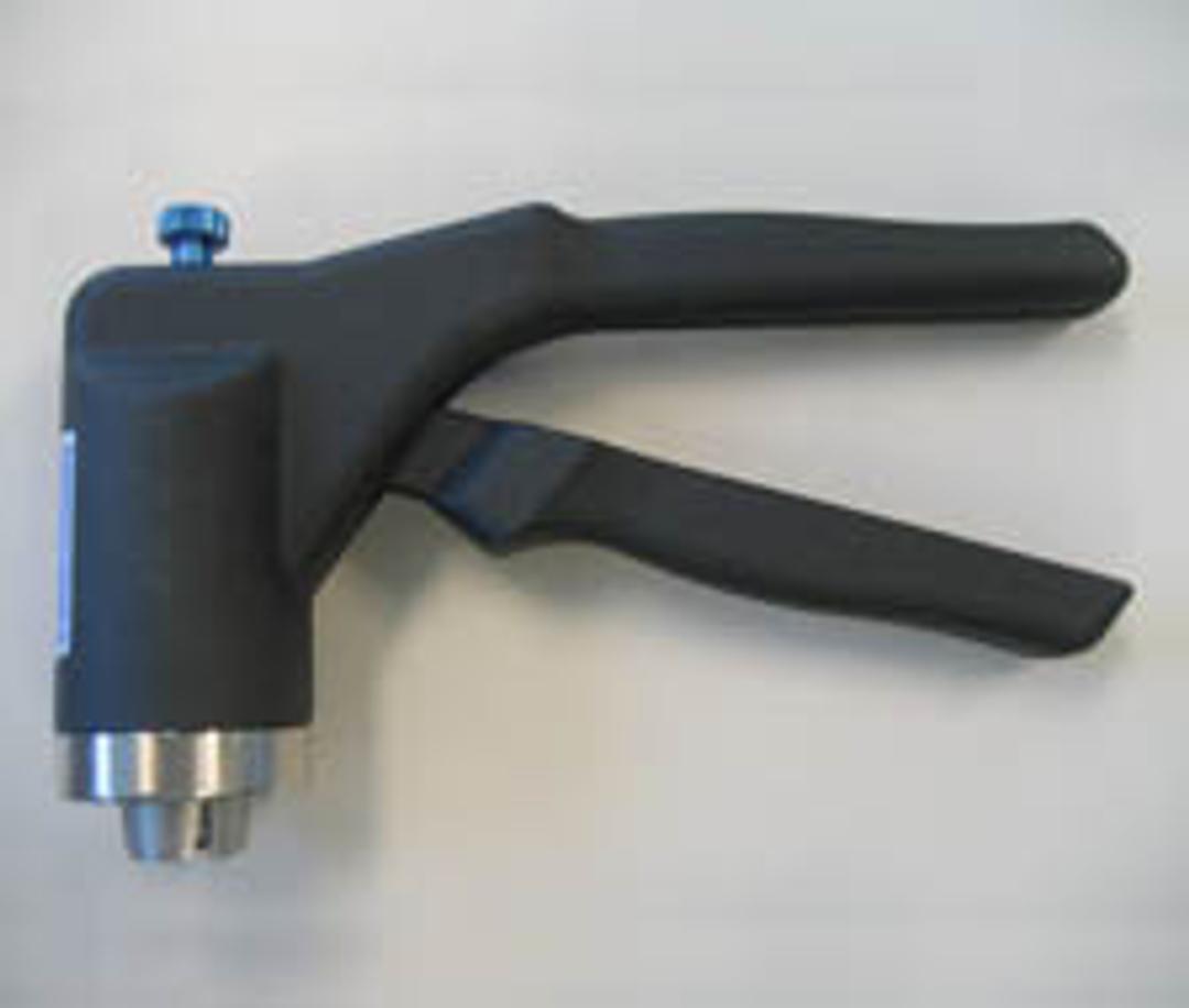 Ergonomic Manual Crimpers and Decappers - Agilent Technologies - Lab Automation