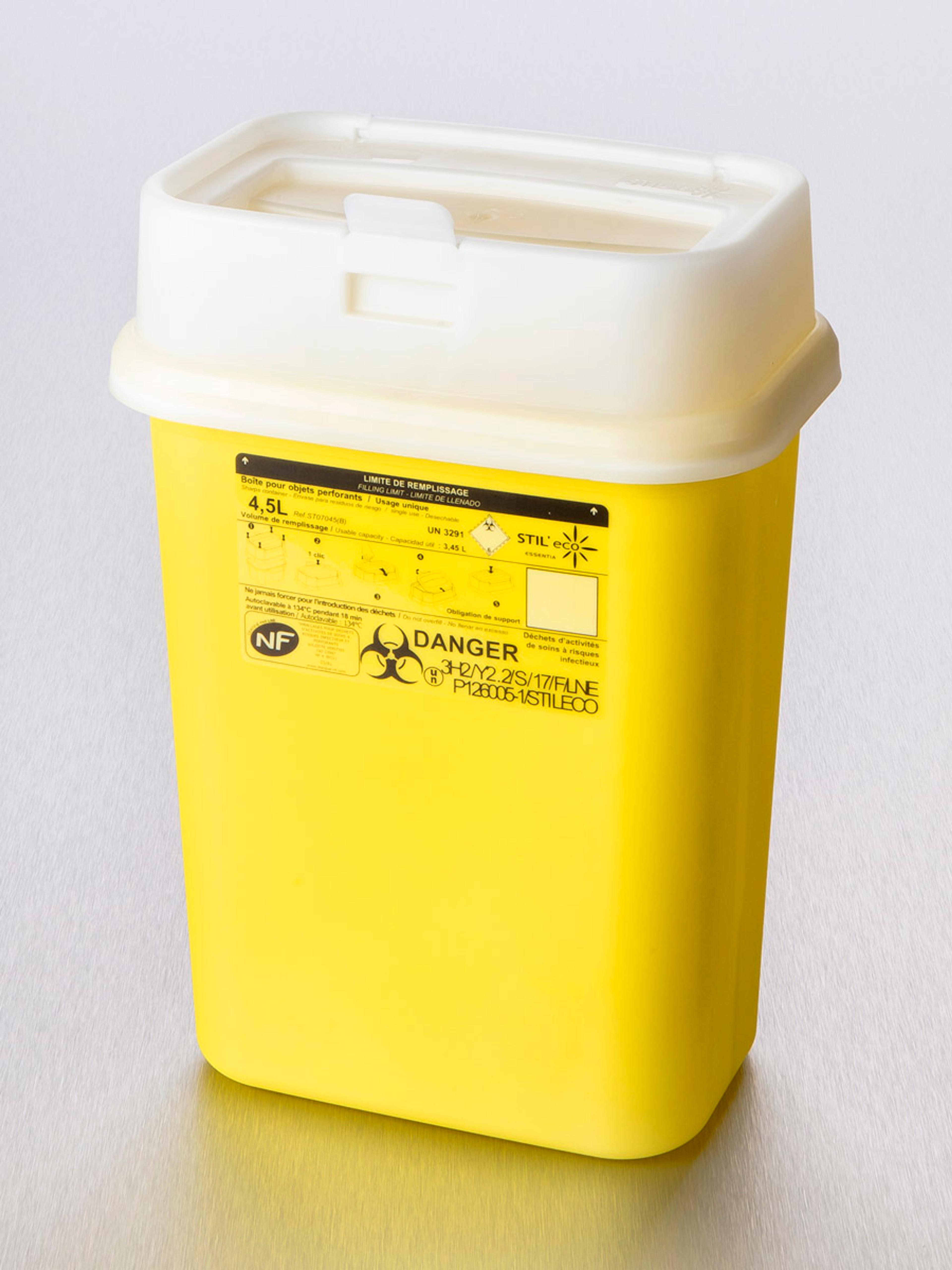 Corning® Gosselin™ Waste and Sharp Container, 4.5 L, Yellow PP, White Hinged Cap, 42/Case - Corning Life Sciences