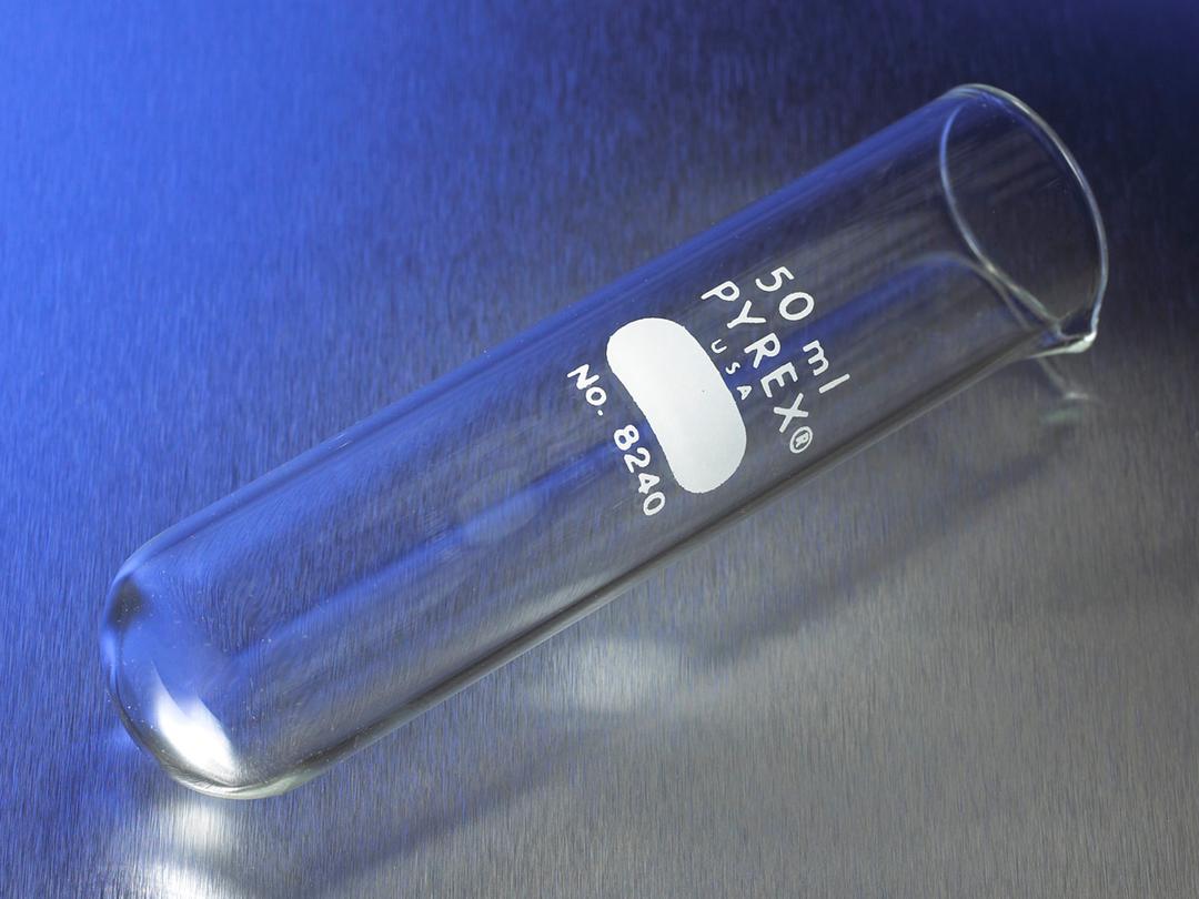 PYREX® 50 mL Round Bottom Centrifuge Tubes with Pourout - Corning Life Sciences