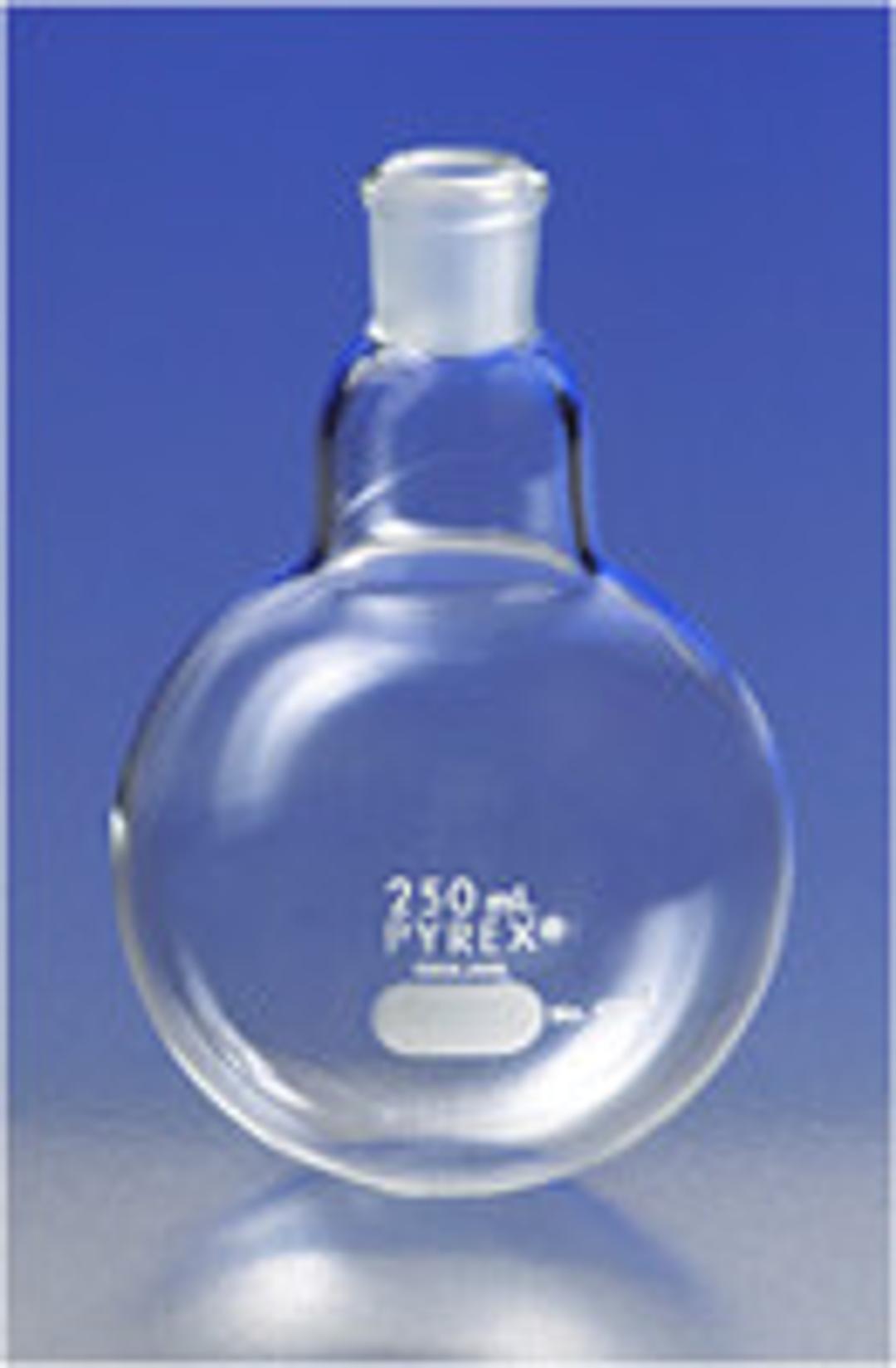 PYREX® 500 mL Short Neck Boiling Flask, Round Bottom, 14/20 Standard Taper Joint - Corning Life Sciences - Life Sciences