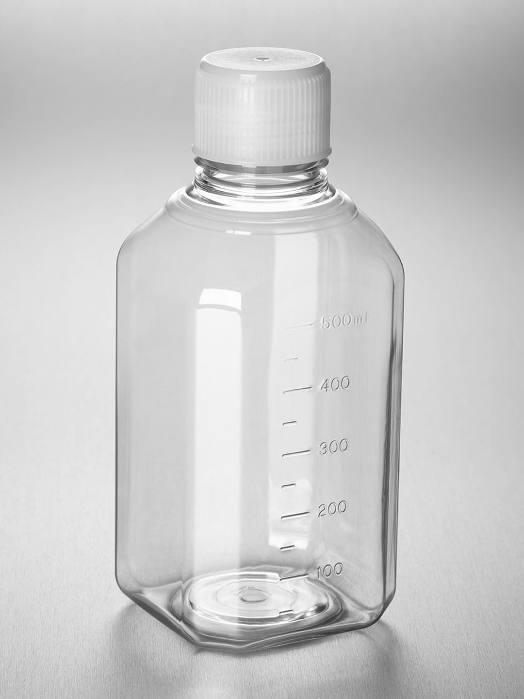 Corning® PET Bottle, 500 mL, Graduated, 31 mm Screw Cap validated against IATA, Sterile, Triple-bagged, Pre-assembled, 12/Tray, 48/Case - Corning Life Sciences