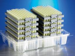 Corning® DeckWorks 1 - 200 µL Pipet Tips, Graduated, Reload System, Yellow, Nonsterile, Polypropylene, 96 Tips/Deck, 10 Decks/Pack, 4 Packs/Case - Corning Life Sciences