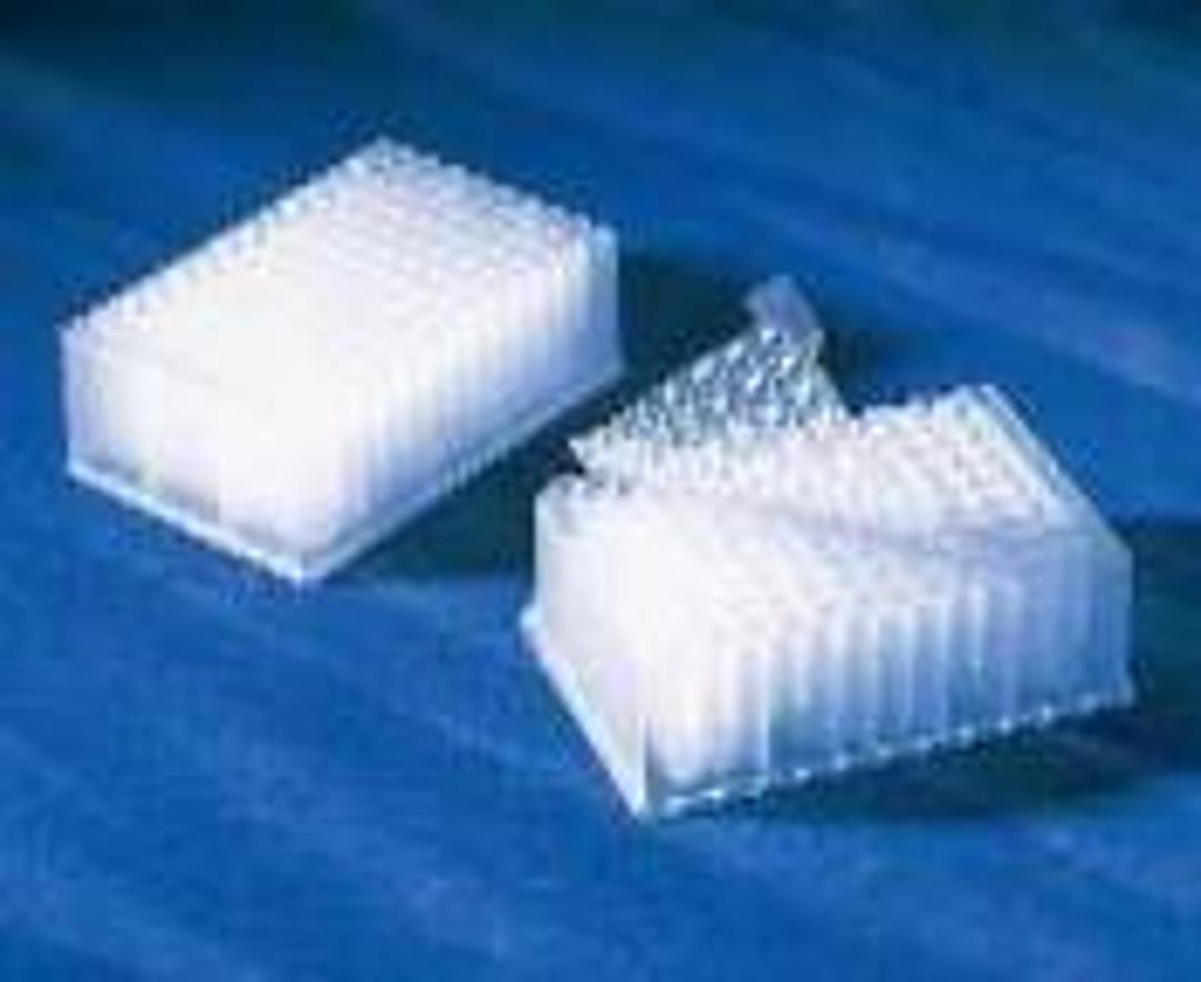 Corning® 96-well Clear V-Bottom 2 mL Polypropylene Deep Well Plate, 5 per Bag, Nonsterile - Corning Life Sciences - Life Sciences