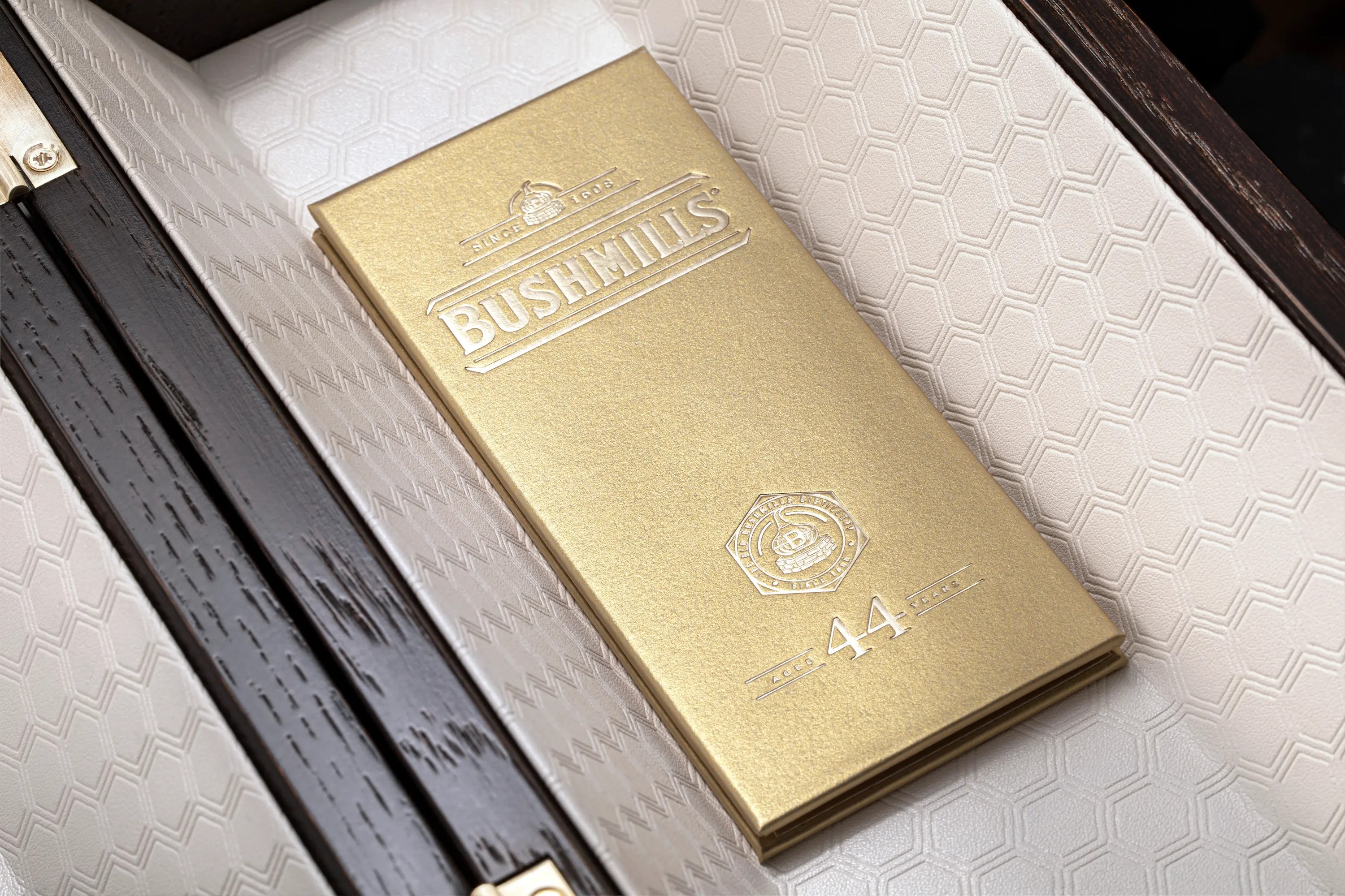 Bushmills 44YO book