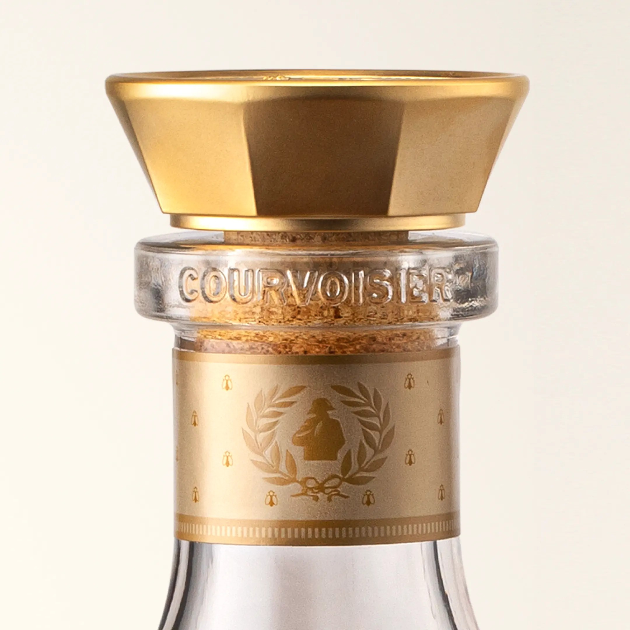 Courvoisier xo bottle clog close up
