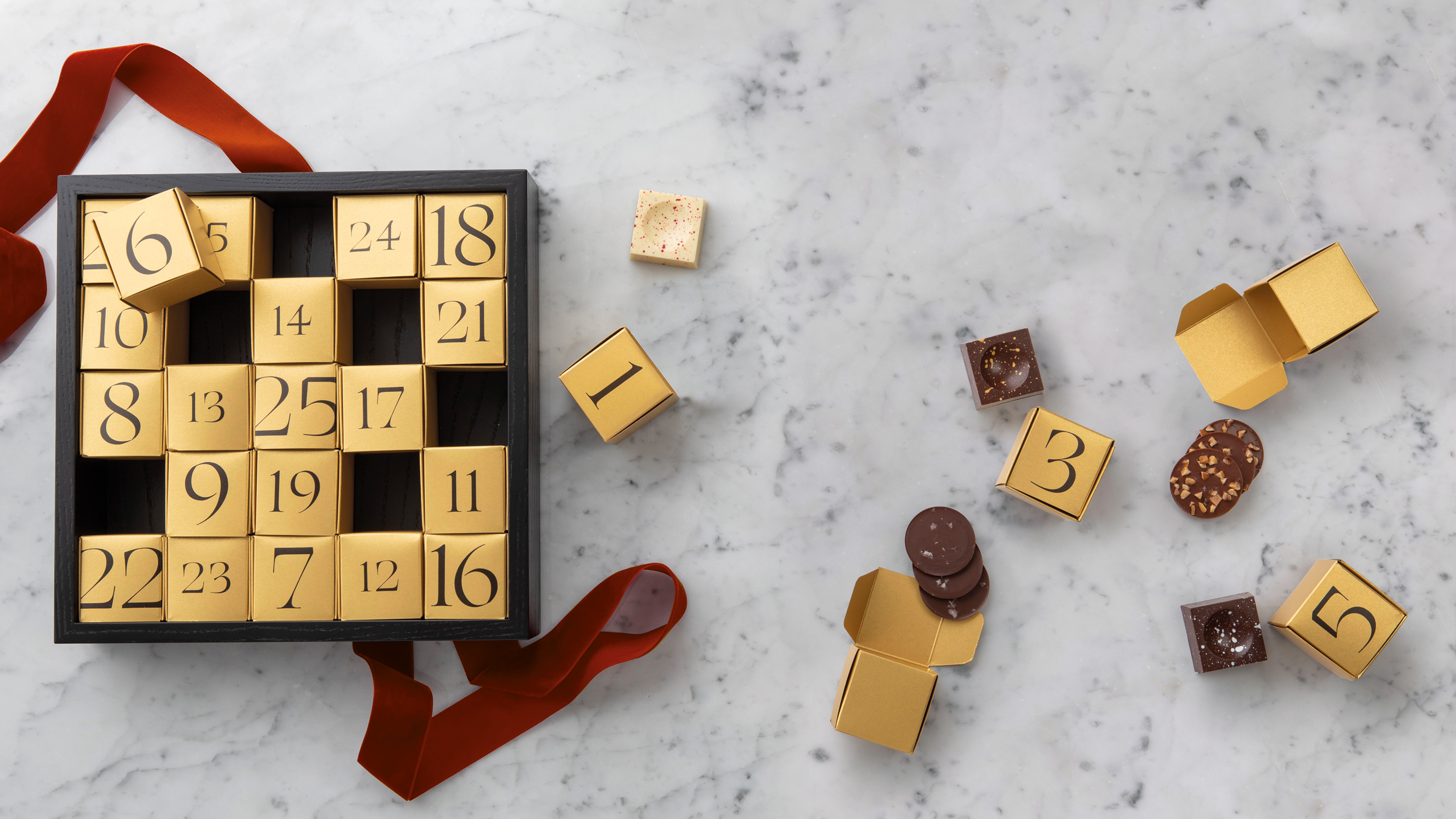 Cartographie chocolate packaging luxe