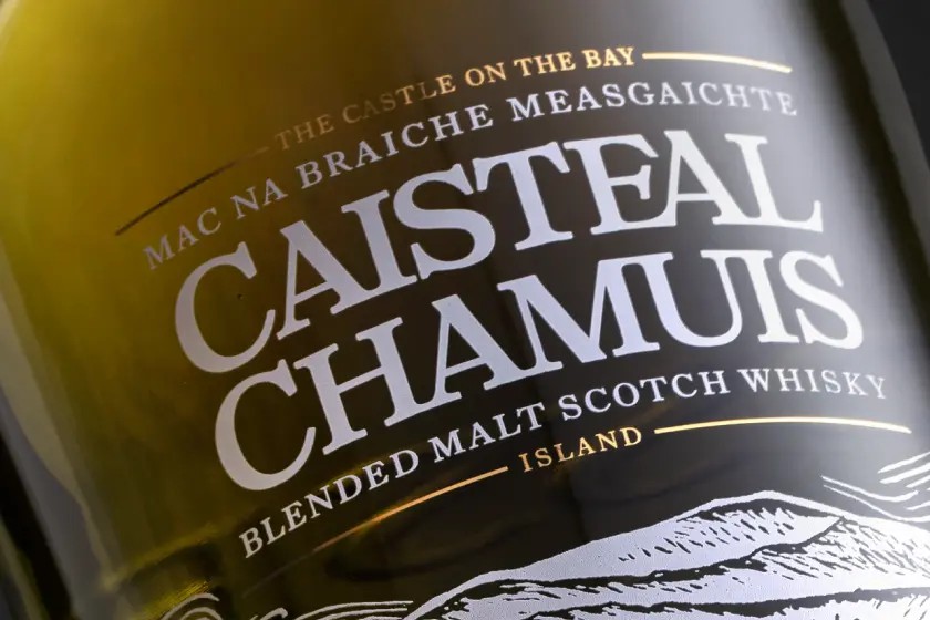 Caisteal Chamuis bottle label