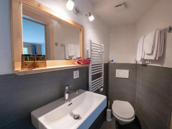 Bathroom refugio