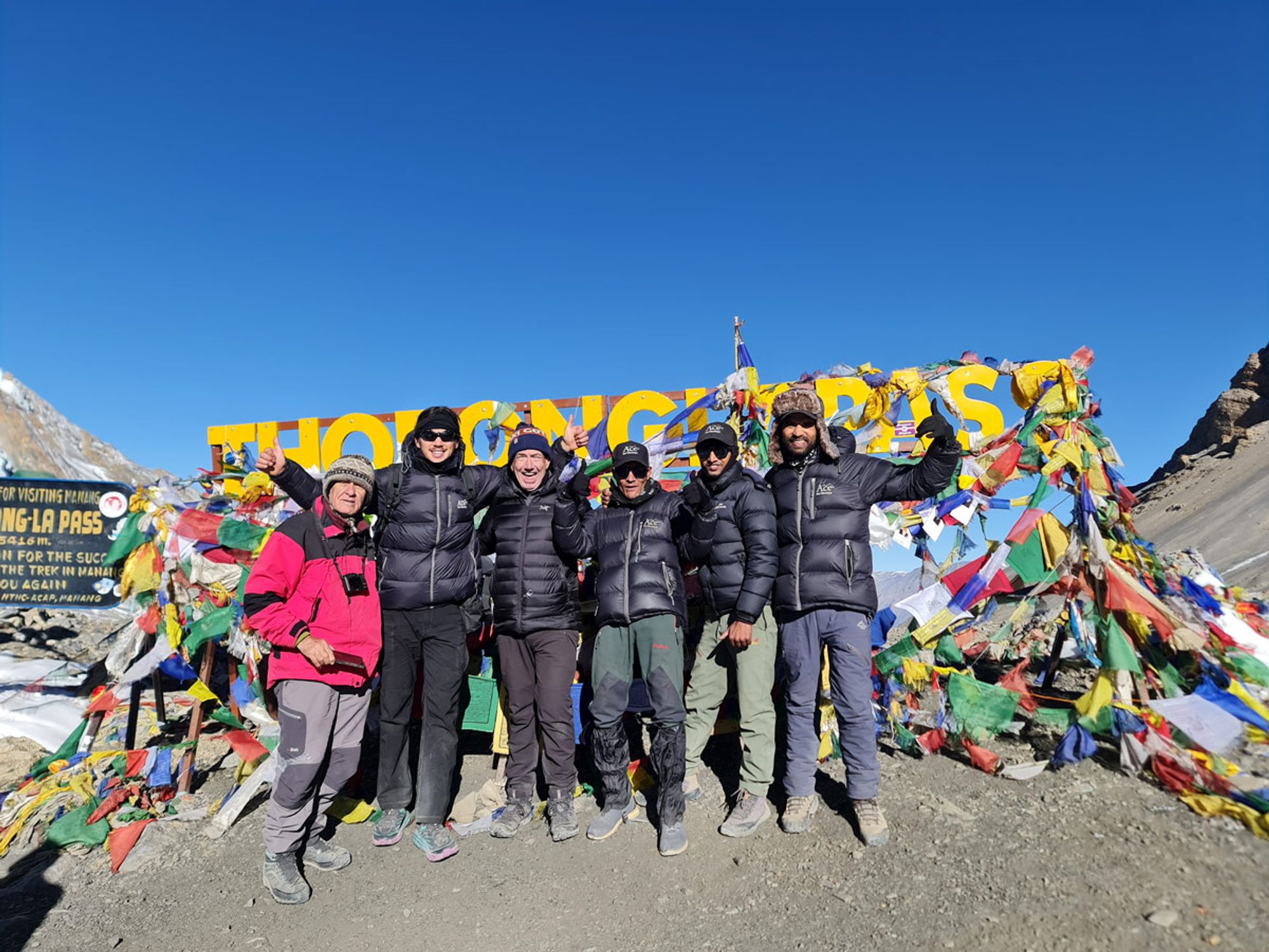Annapurna Circuit Trek - 16 Days - Featured Image
