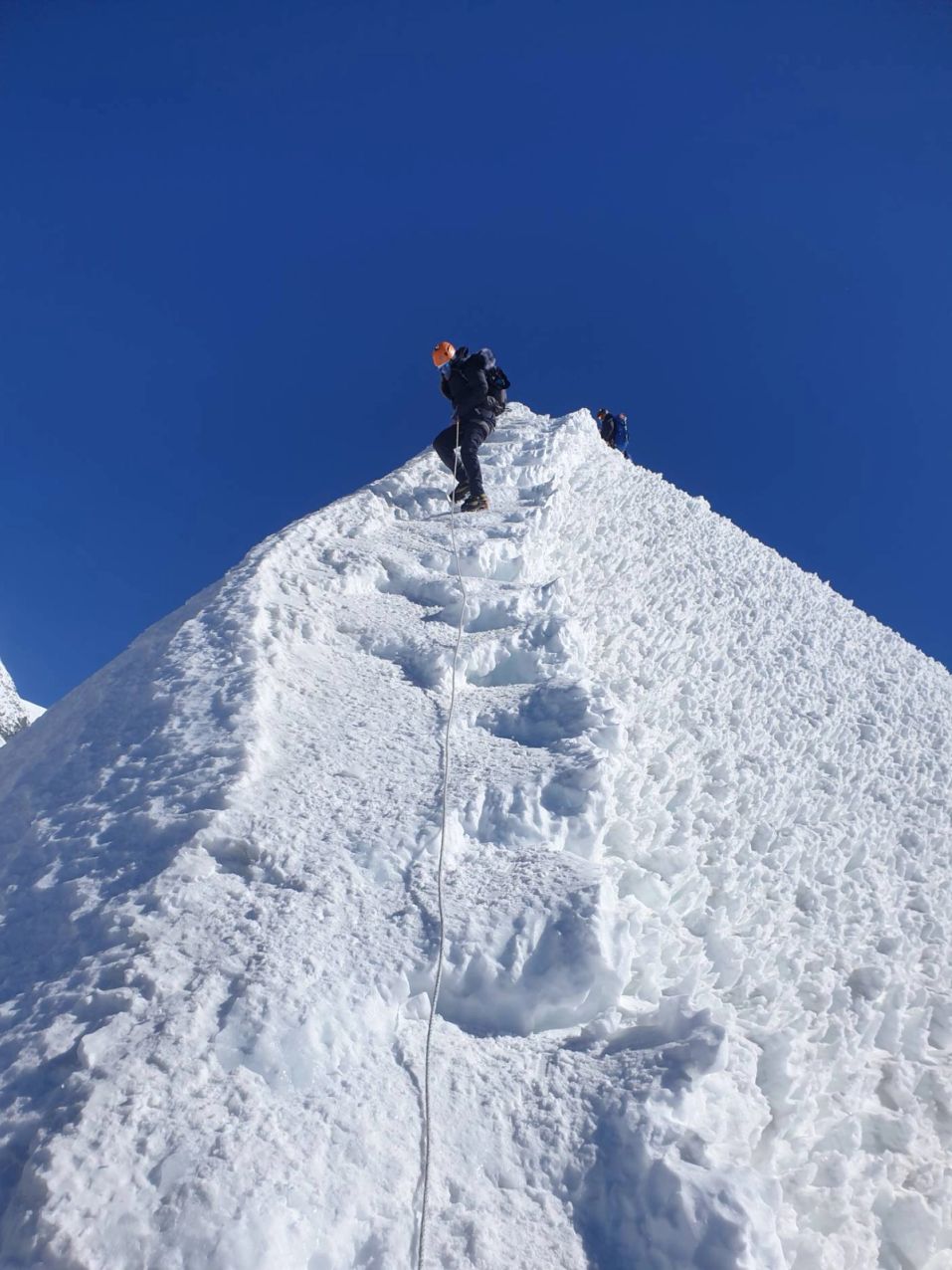 Island Peak Summit - 15 Days - Photo 18