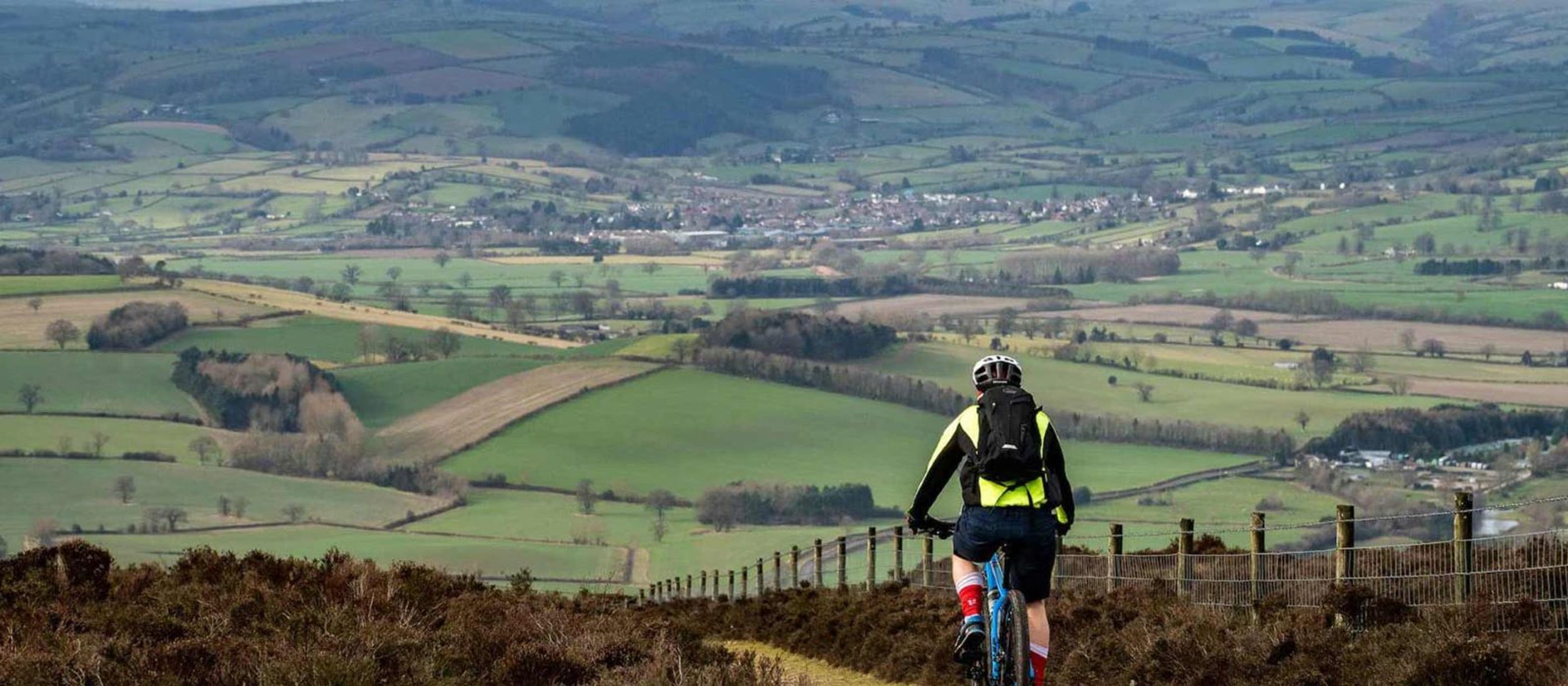 Travelling in the UK: The Low Carbon Way