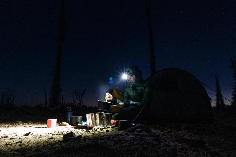 Cooking food in the night 