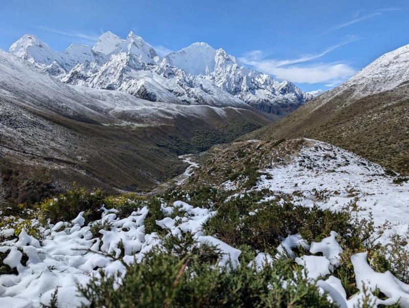 EBC mountain views