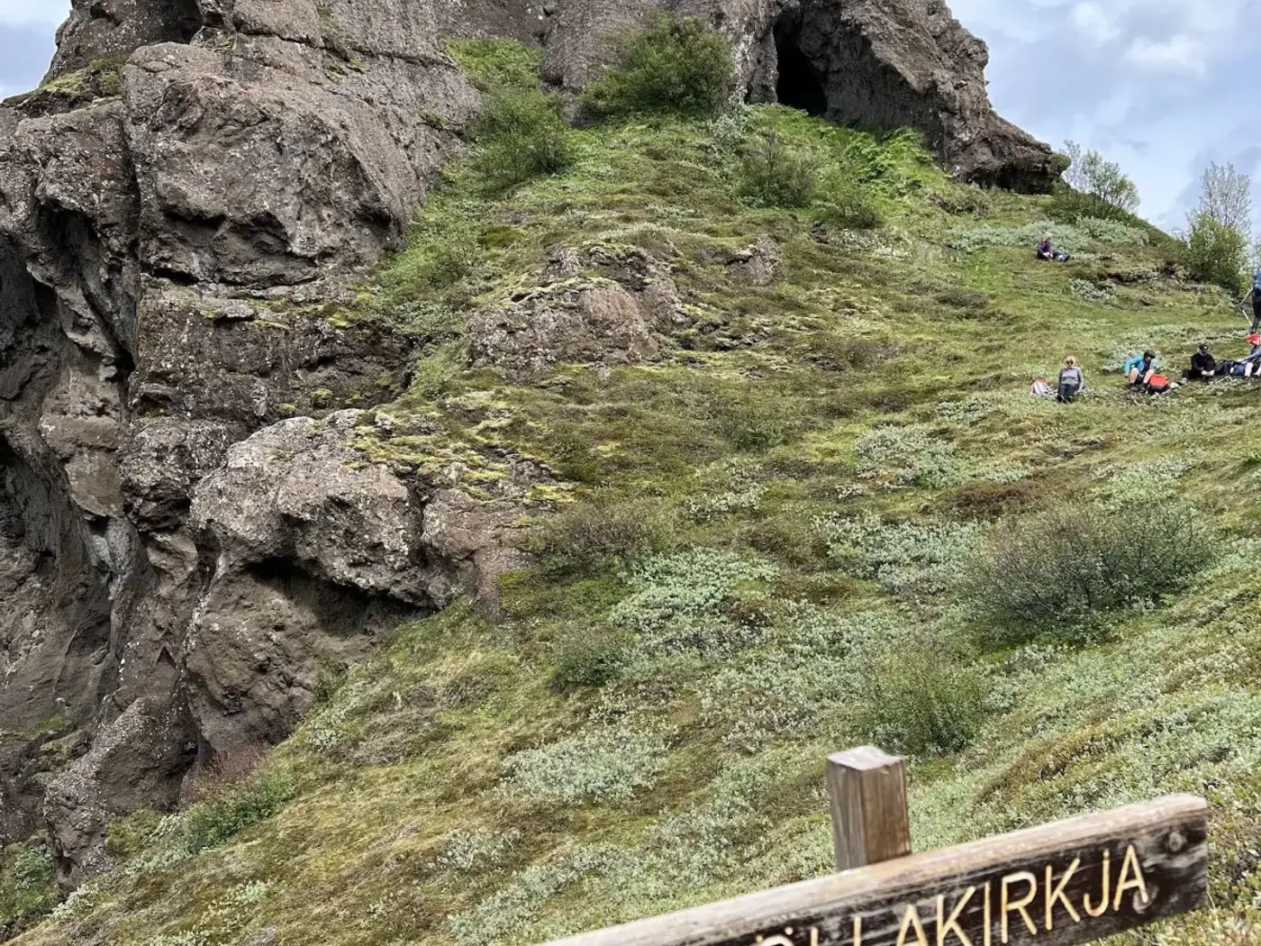 Thorsmork - trollkirkja hiking scenery