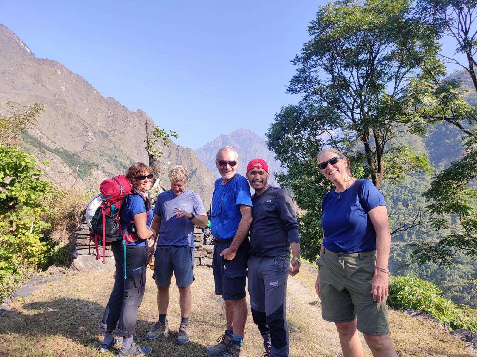 Annapurna Circuit Trek - 16 Days - Photo 3