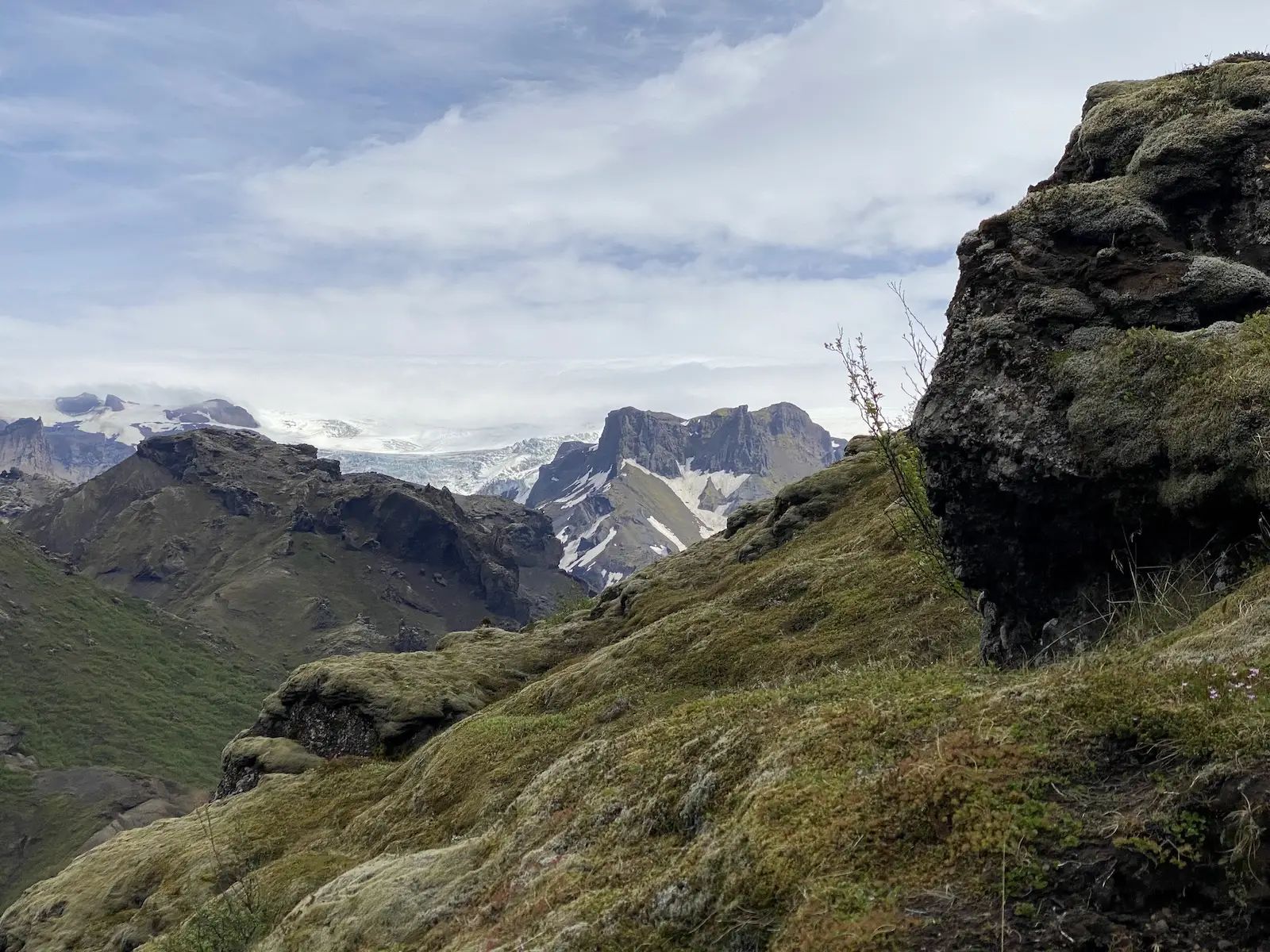 Thorsmork - icelandic mountains and glacier view