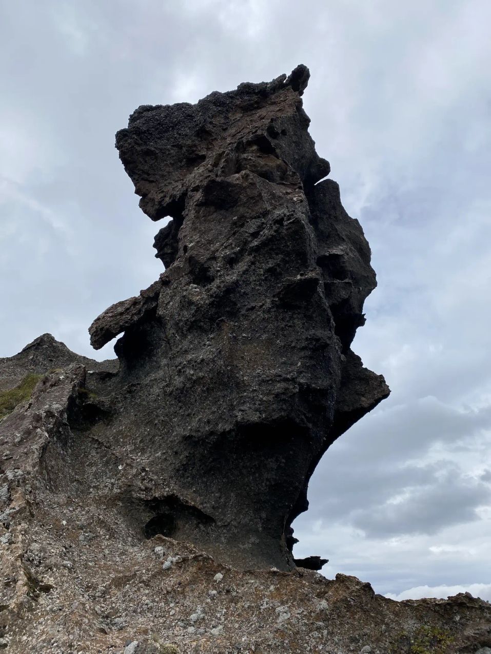 Thorsmork - rock formation cloudy sky