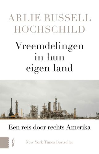 Vreemdelingen in hun eigen land