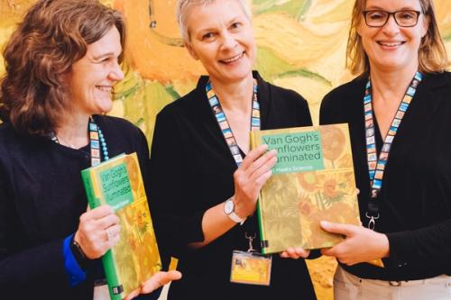 Van Gogh's Sunflowers Illuminated: Art Meets Science