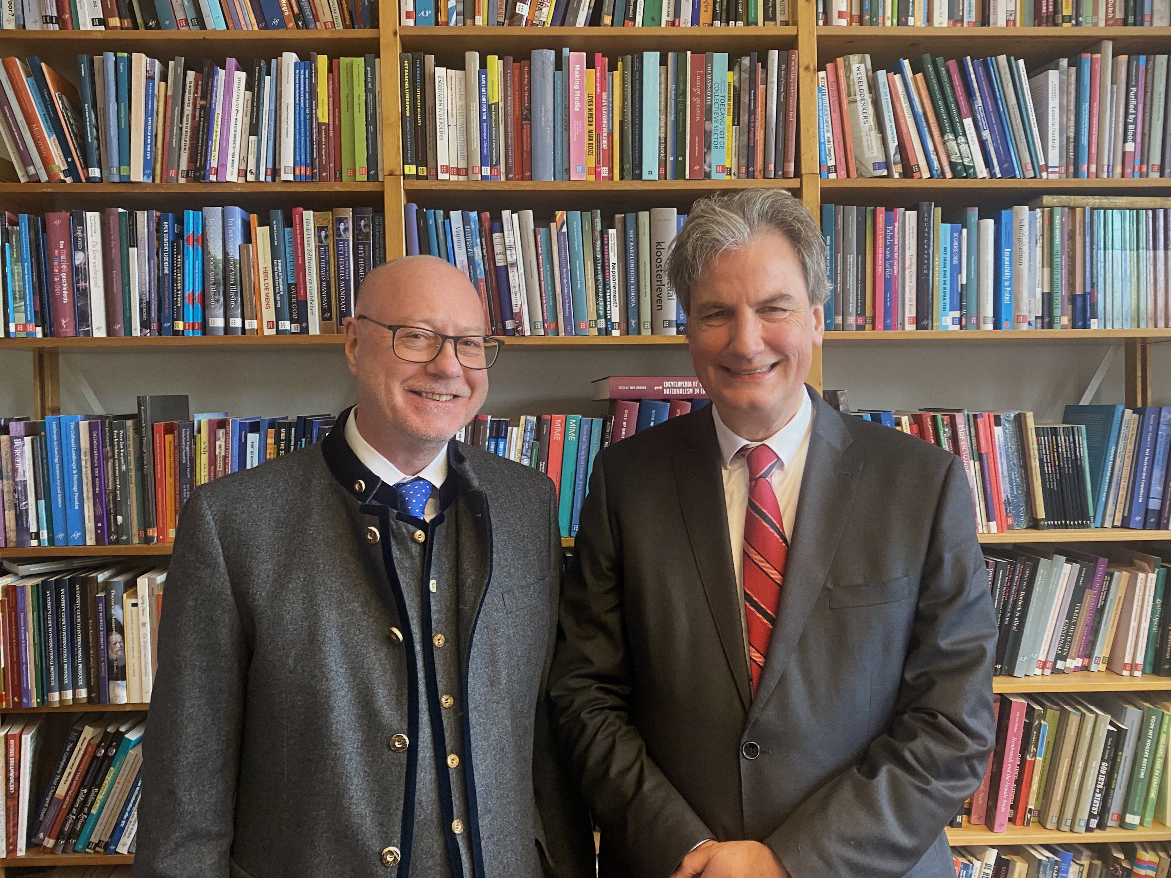 Amsterdam University Press expands to Germany and USA 