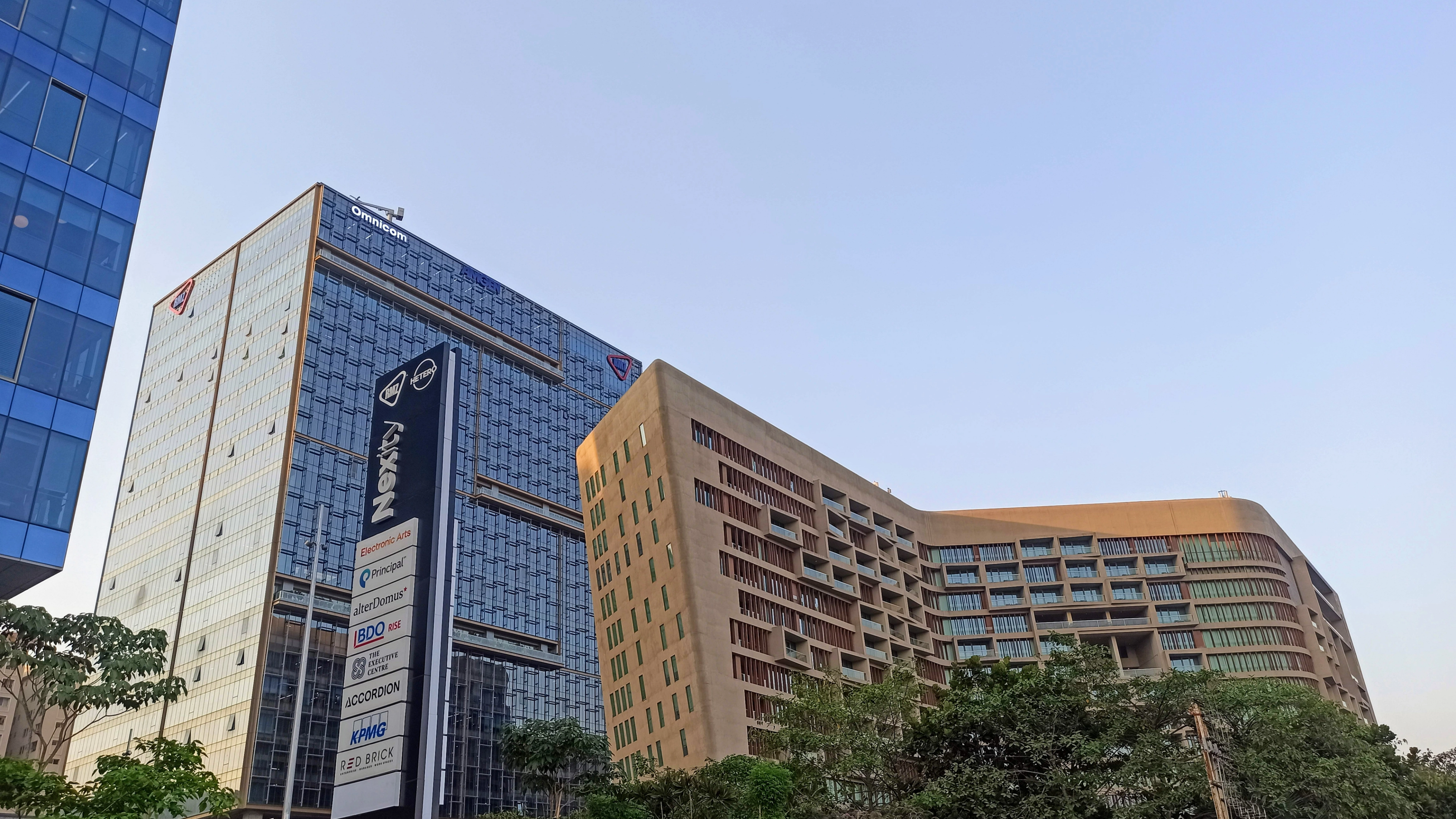 Amgen Inc. Liderando con Integridad: Cómo la Ética Corporativa Impulsa la Paz Global