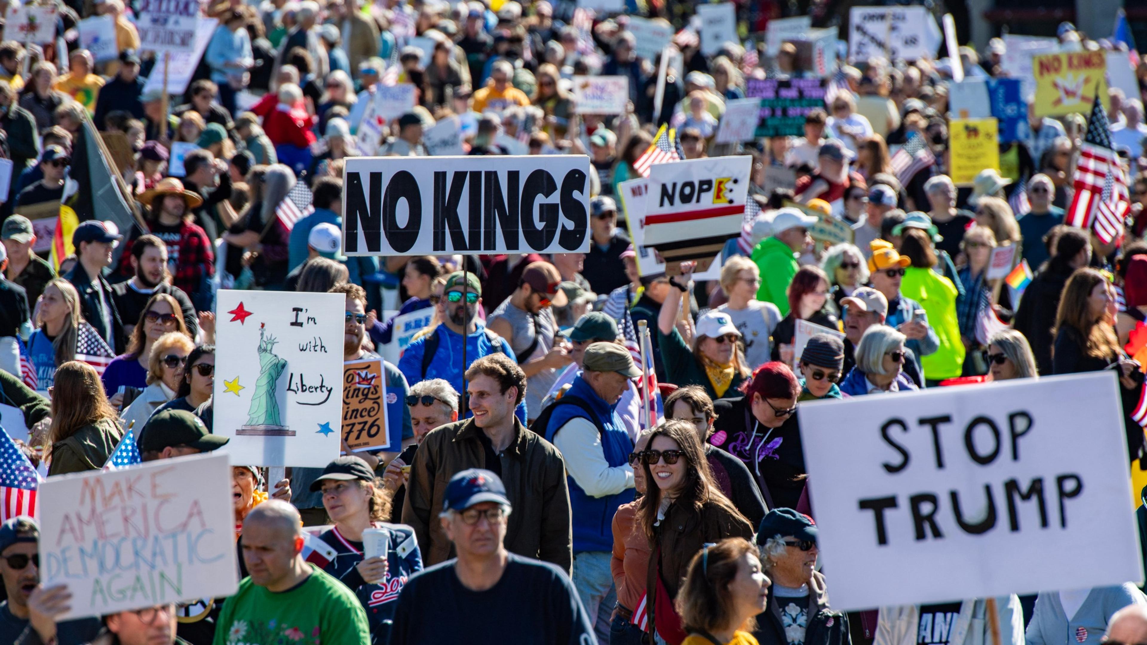 Comment les manifestants contournent les algorithmes de TikTok en pleine répression à D.C.