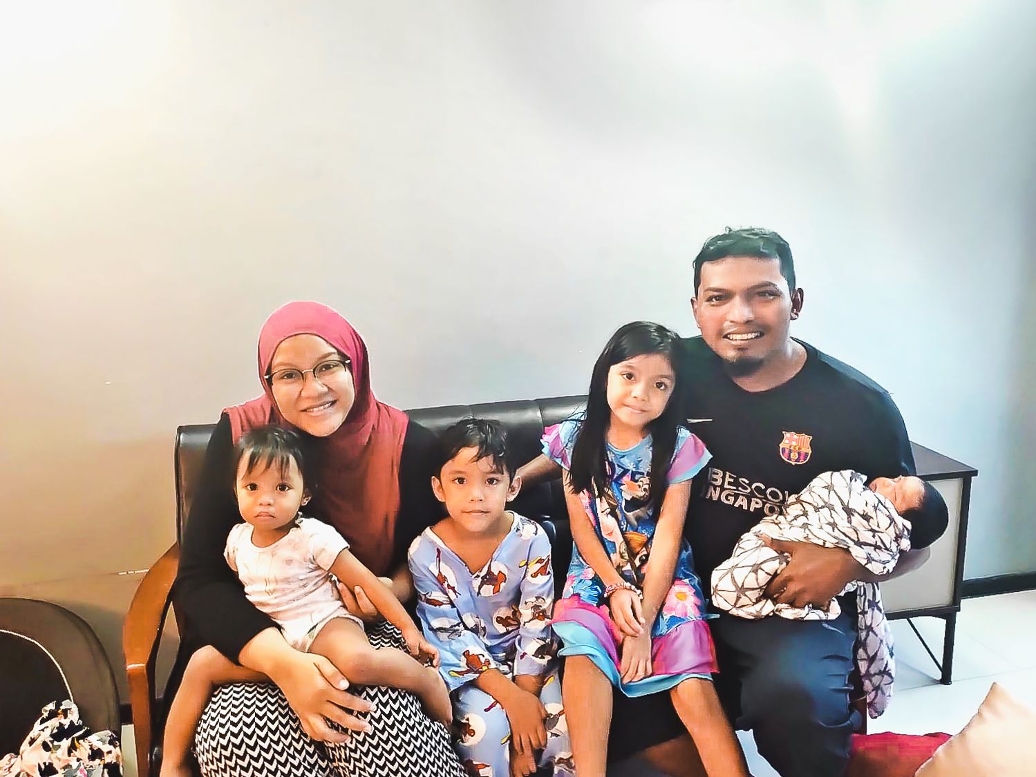 Couple “Almost Gave Up After 1 Year” Of Selling HDB
