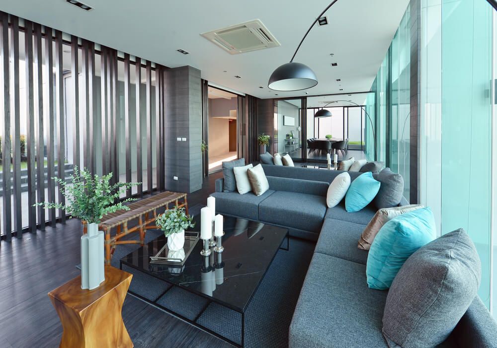 A Glimmer of Hope: Luxury Condo Sales Pick up During Faltering Economy