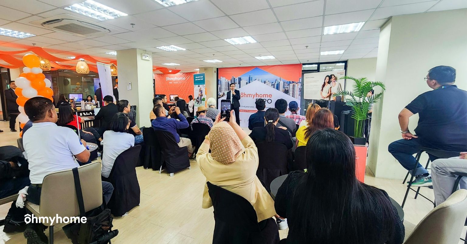 Top Developers and Banks Showed Their Support for Ohmyhome’s First Expo
