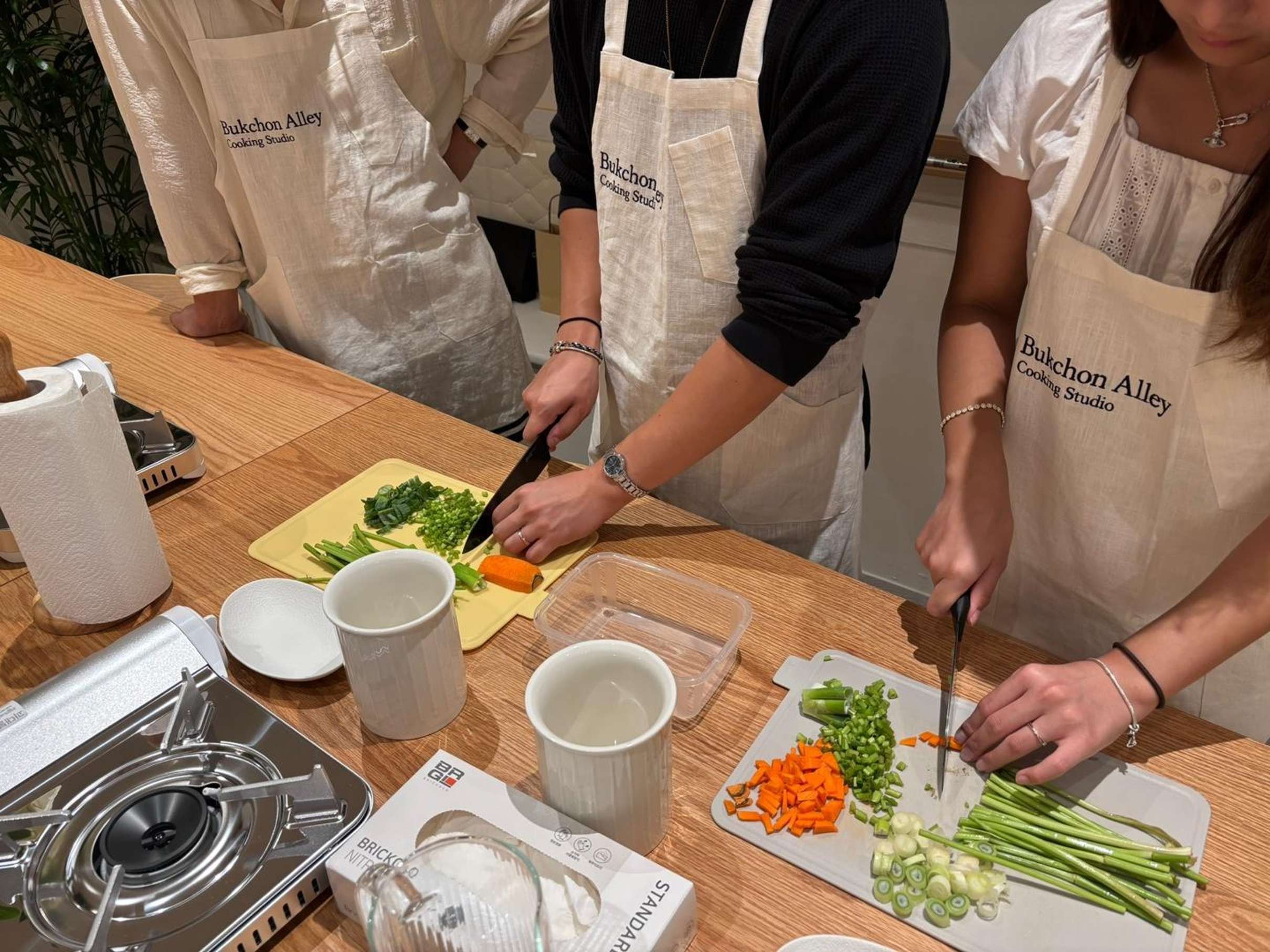 Culinary Class Wars Chef Cooking Class, Bukchon, Seoul — photo 2
