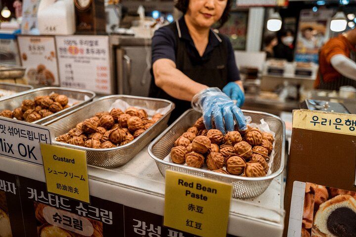 Ikseon-dong & Market 12-Tasting Food Walk, Seoul — photo 3