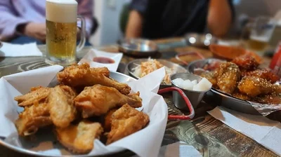 Mangwon Chicken & Beer After-Dark Crawl
