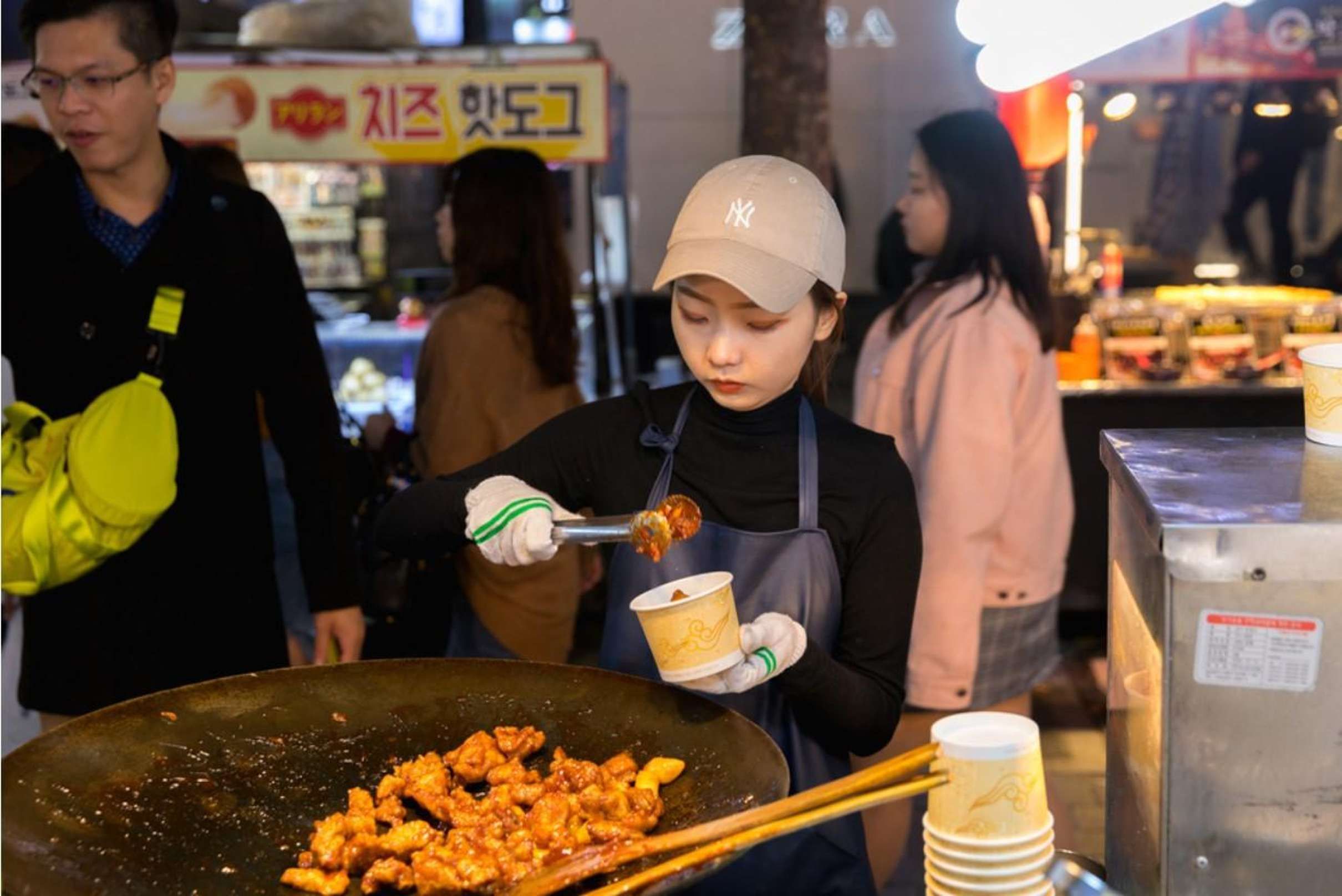 Seoul Market Food Walk with 8+ Tastings, Seoul — photo 3