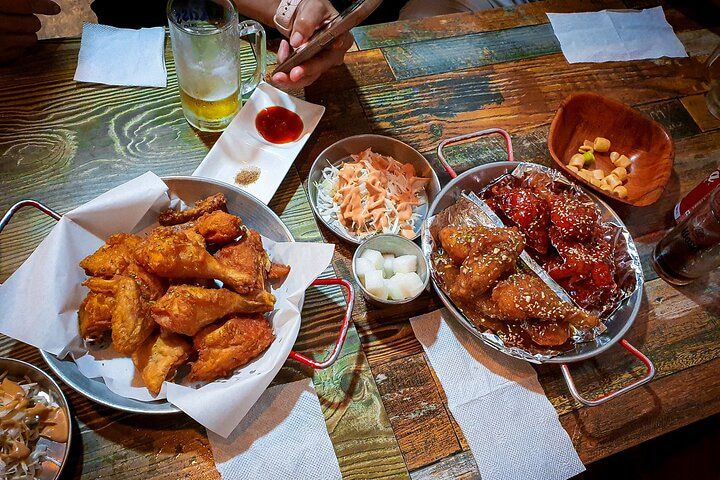 Mangwon Chicken & Beer After-Dark Crawl, Seoul — photo 1