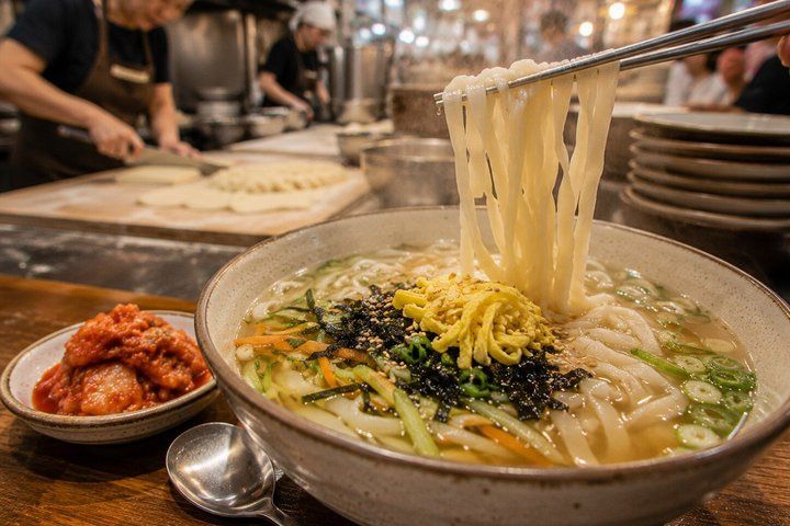 Gwangjang Market Express Street Food Sprint, Seoul — photo 1