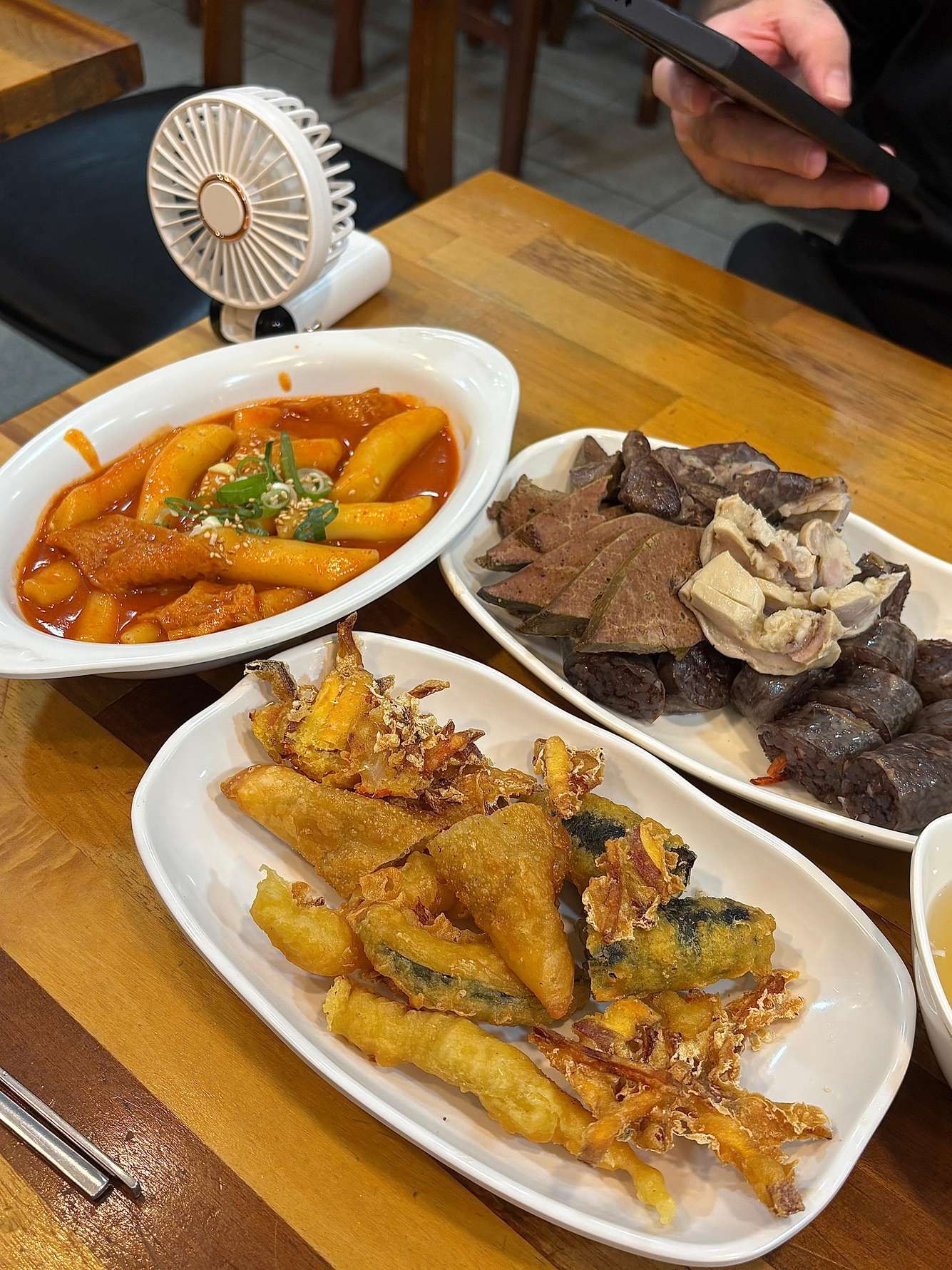 Mangwon Market Food Walk with Drinking Games, Seoul — photo 4