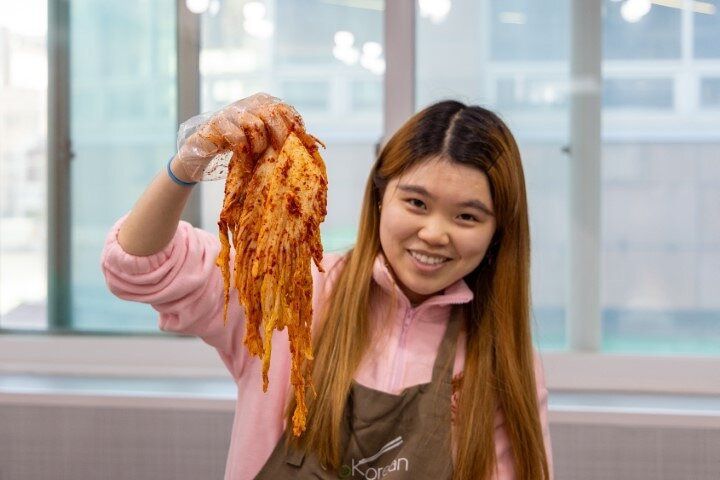 Hands-On Kimchi-Making Class in Mangwon, Seoul — photo 1