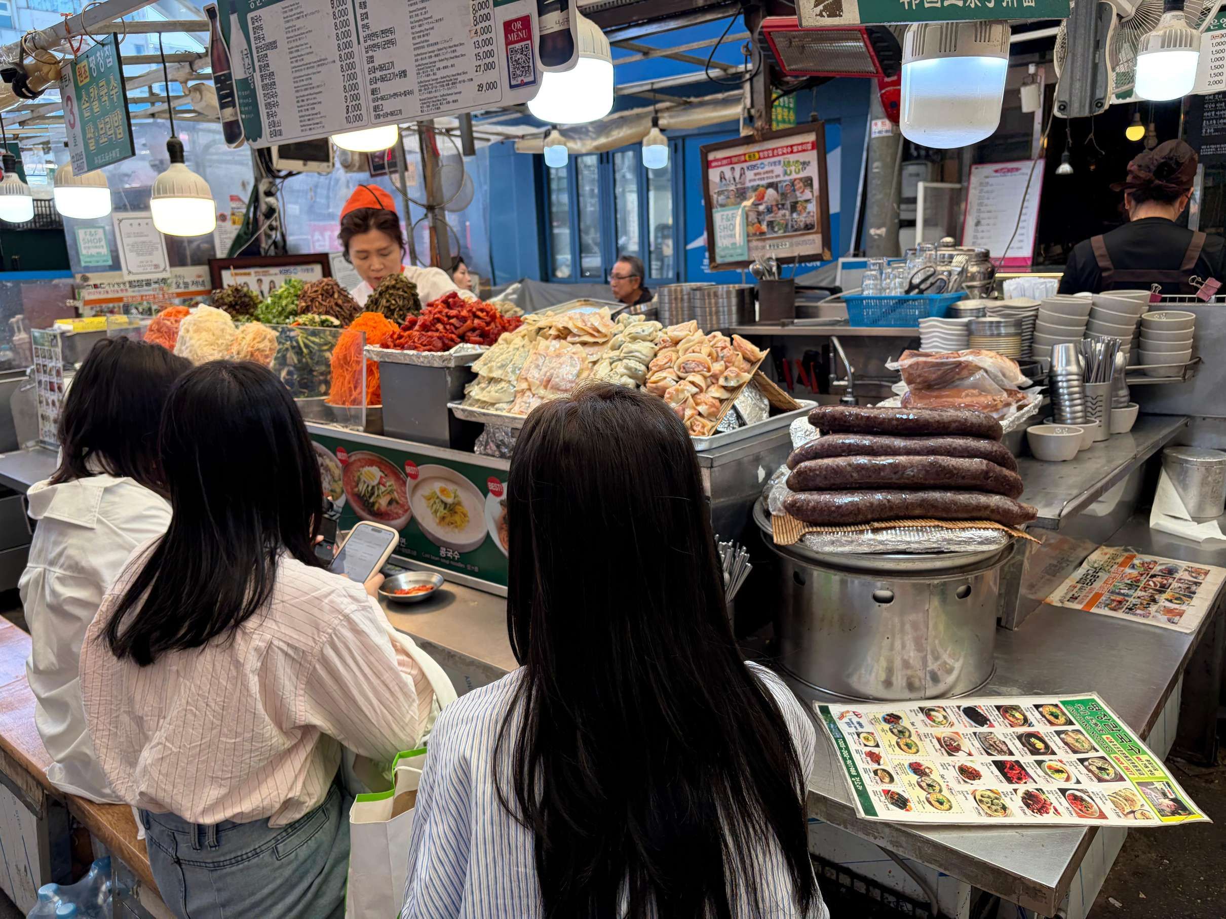Gwangjang Market Family 8-Tasting Food Walk, Seoul — photo 2