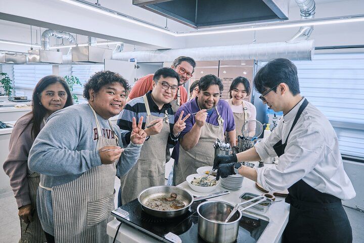 Michelin Chef Korean Cooking Class in Songpa