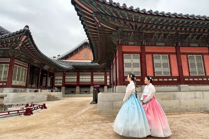 Kimchi-Making Class & Hanbok Palace Day in Seoul