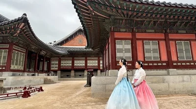 Kimchi-Making Class & Hanbok Palace Day in Seoul