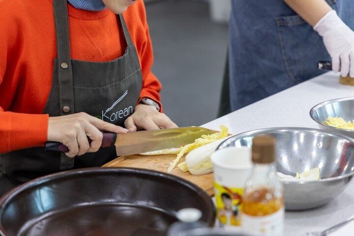 Hands-On Kimchi-Making Class in Mangwon, Seoul — photo 3