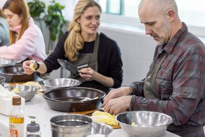 Hands-On Kimchi-Making Class in Mangwon, Seoul — photo 4
