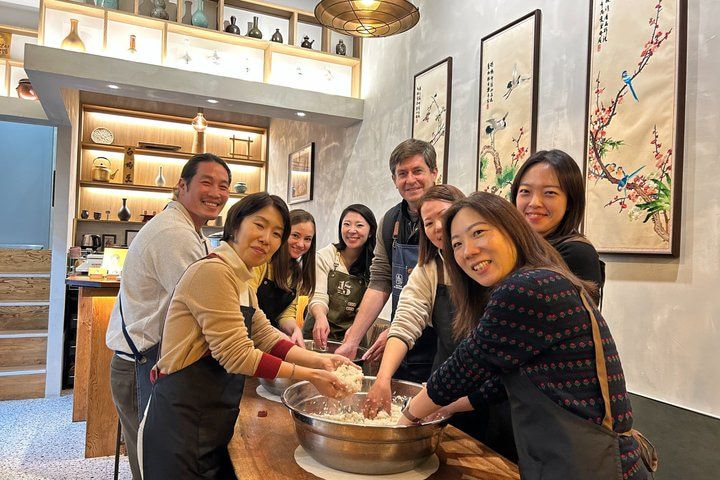 Hands-On Makgeolli Brewing Class in Ahyeon-dong, Seoul — photo 2