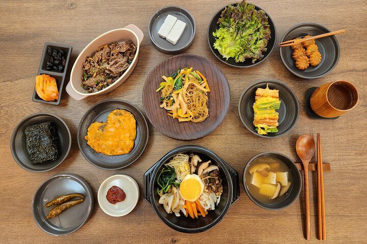 Euljiro 6-Dish Korean Cooking & Alley Walk, Seoul — photo 1